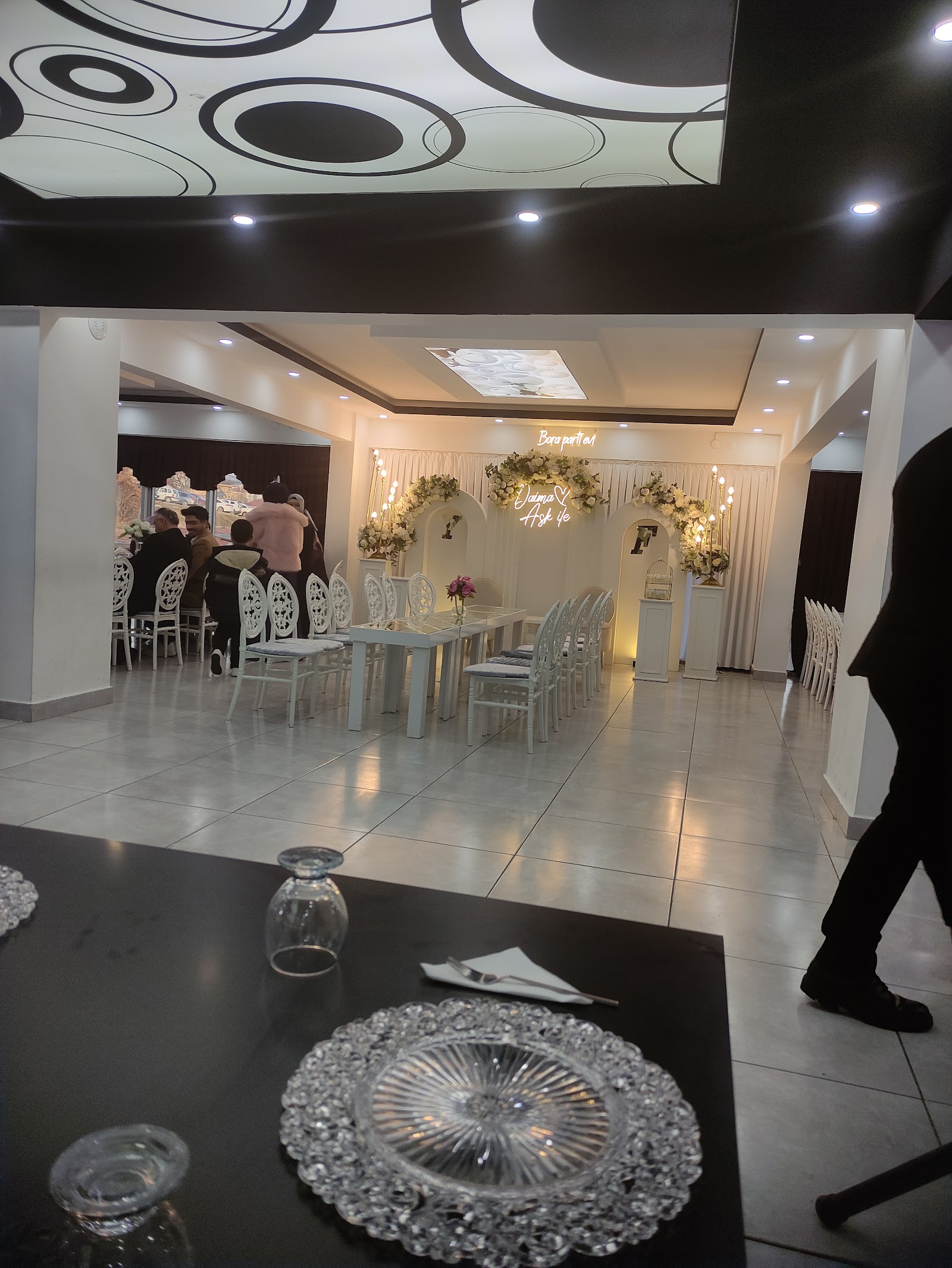 Bora Parti Ve Balo Salonu — Merkez, Kırşehir kır düğünü mekanı görsel 9