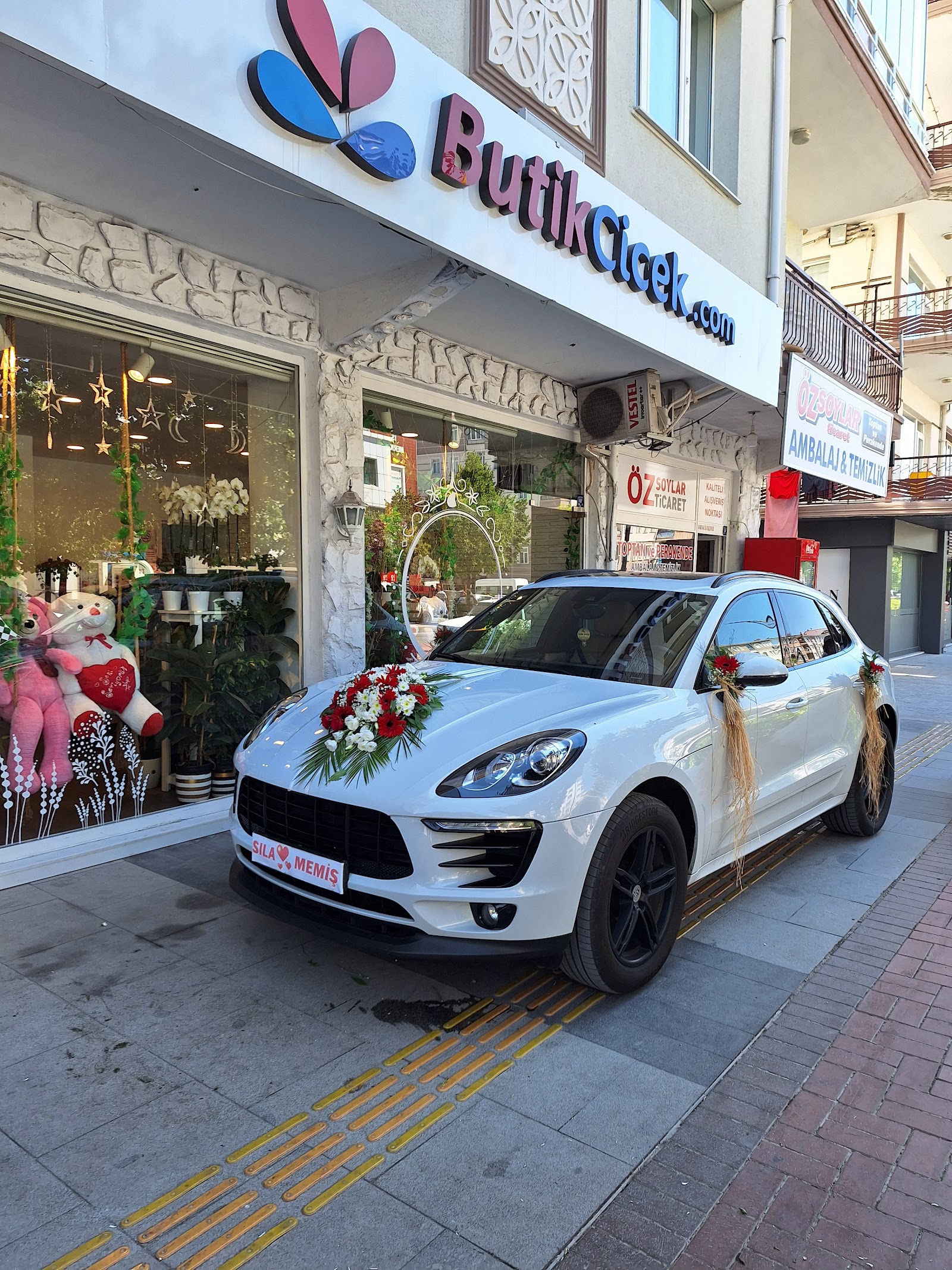 Kırşehir Butik Çiçek kır düğünü mekanı — Merkez