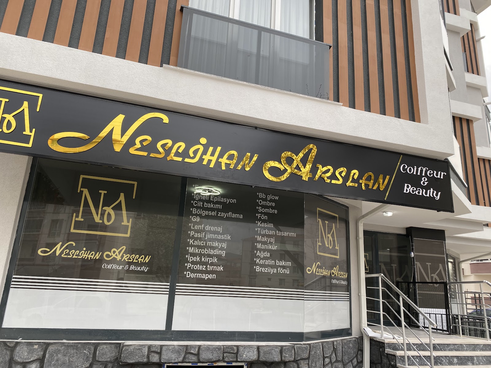 Neslihan Arslan Kuaför Ve Güzellik Merkezi kır düğünü mekanı — Merkez